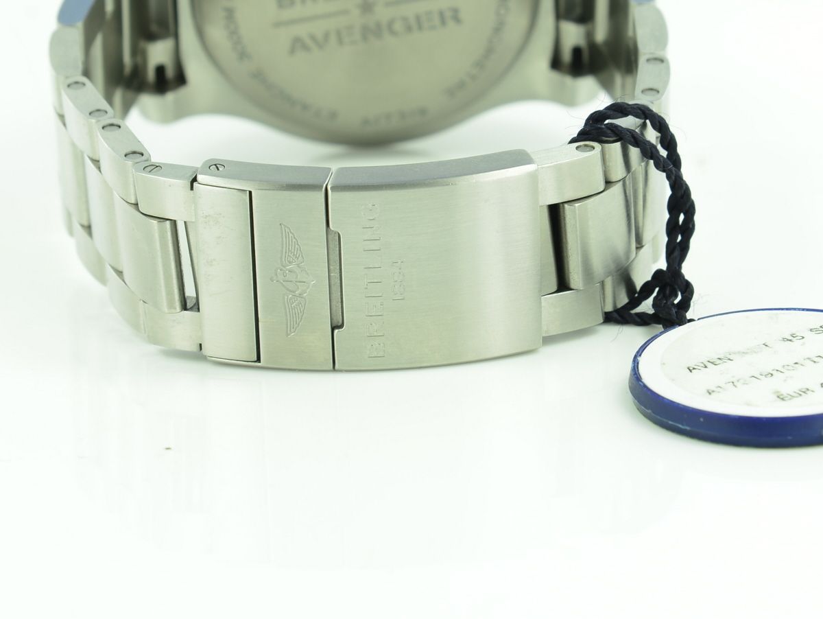 Breitling Avenger Seawolf 45mm Automatik