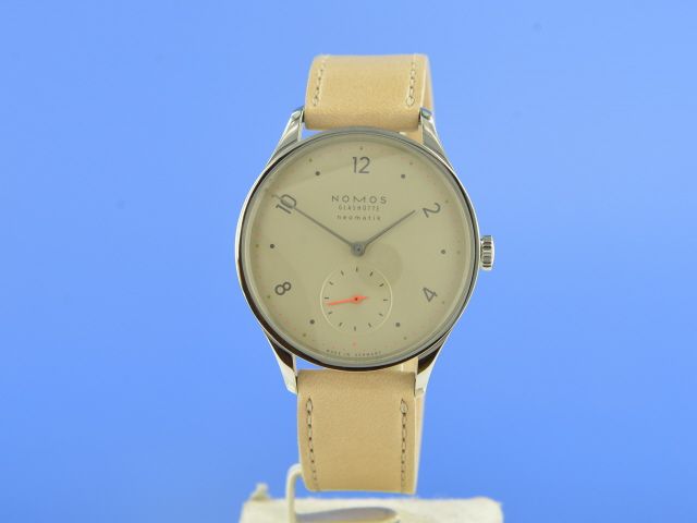 Nomos Minimatik champagner