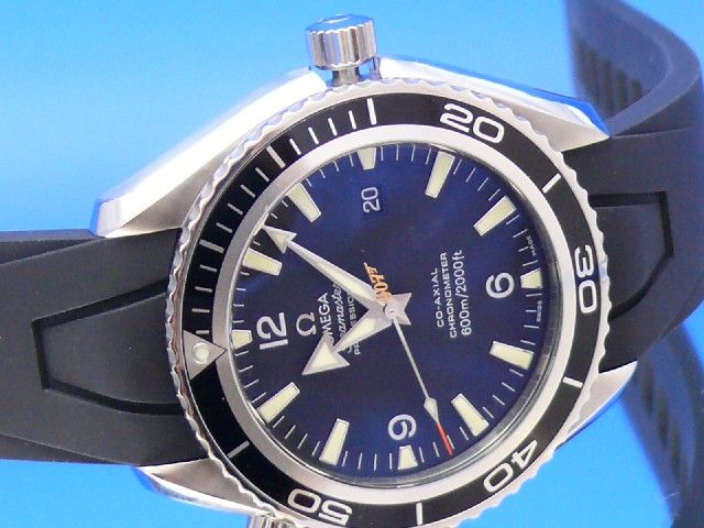 Omega Planet Ocean James Bond Casino Royale ltd