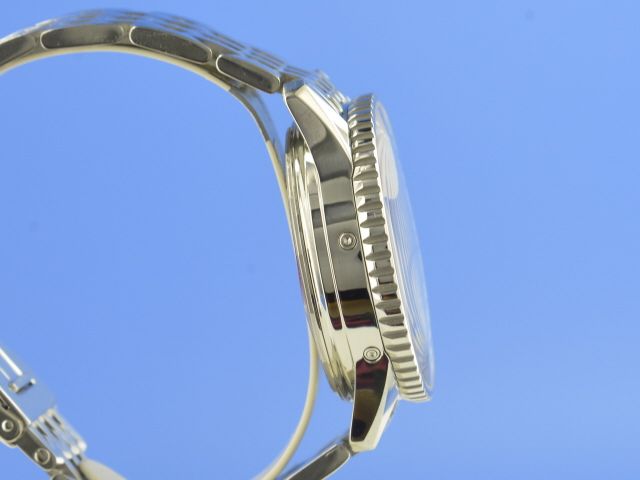 Breitling Navitimer Olympus Kalender mit Mondphase