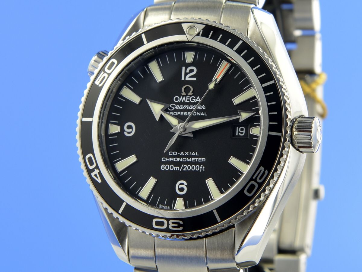 Omega Seamaster Planet Ocean 42 mm