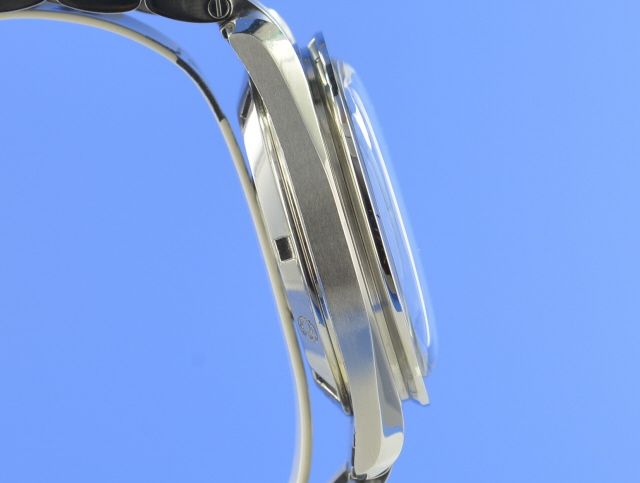 Omega Speedmaster Moonwatch 42 mm