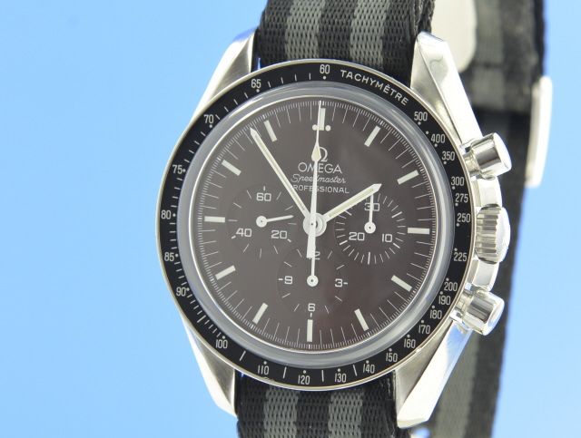 Omega Speedmaster Moonwatch Brown 42 mm