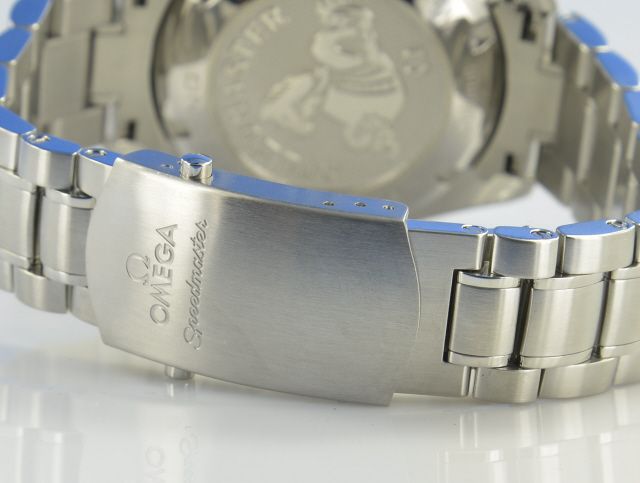 Omega Speedmaster Racing Co-Axial Chronograph 40 mm