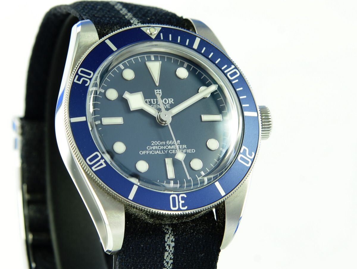 TUDOR Black Bay 39 mm