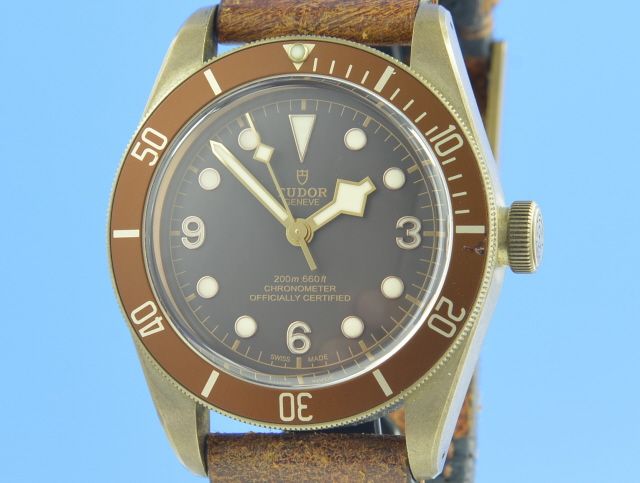 Tudor Black Bay Bronze 43 mm 79250BM