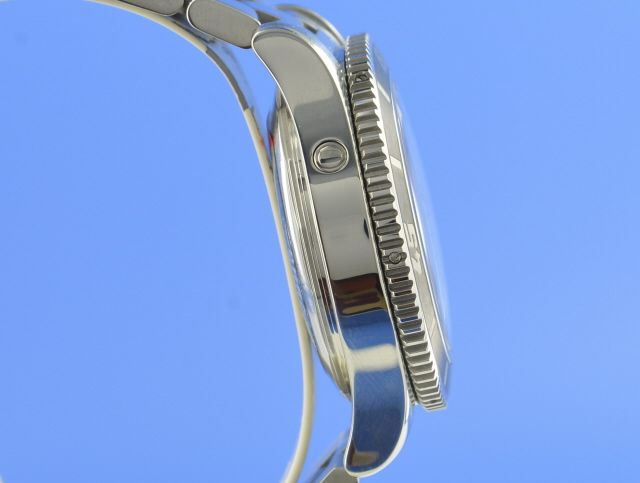 Breitling Superocean II 42 mm