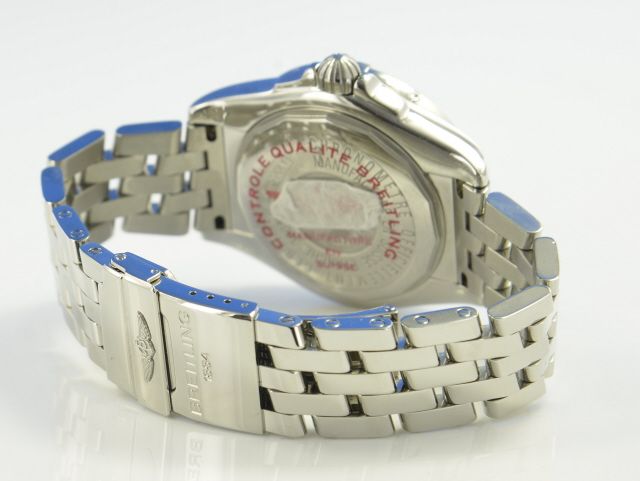 Breitling Galactic 41 Cockpit