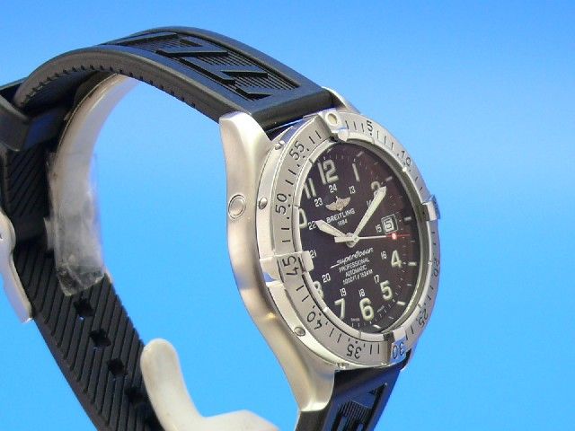Breitling Superocean 40 mm