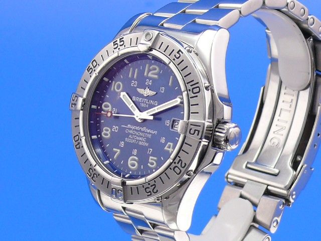 Breitling Superocean A17360 42 mm