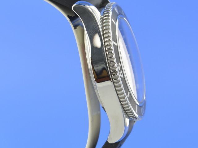 Breitling Superocean II 42 mm