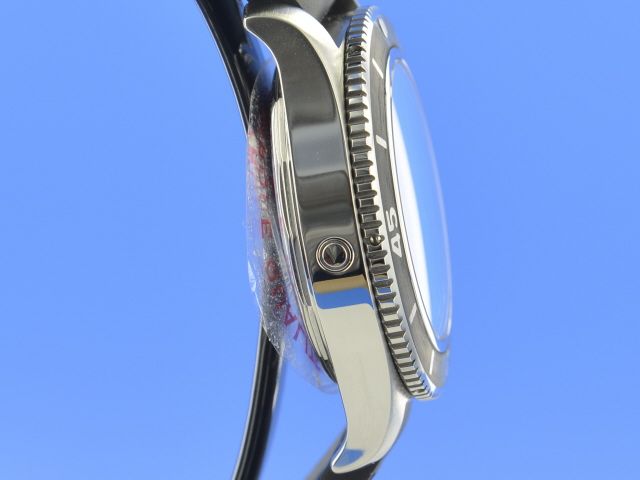 Breitling Superocean II 44 mm