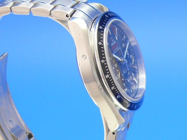 Omega Speedmaster Date 40 mm Chronometer