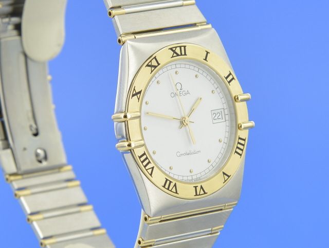 Omega Constellation 35 mm