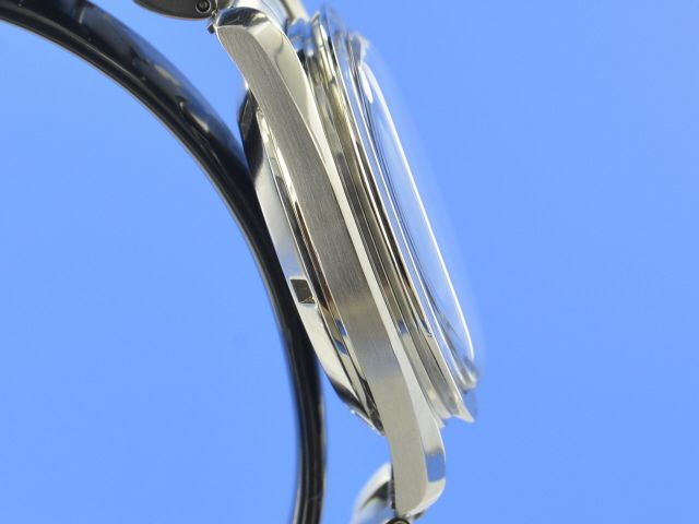 Omega Speedmaster Moonwatch 42 mm