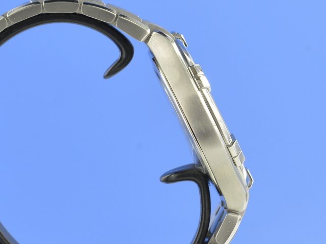 Maurice Lacroix Aikon 42 mm Quarz