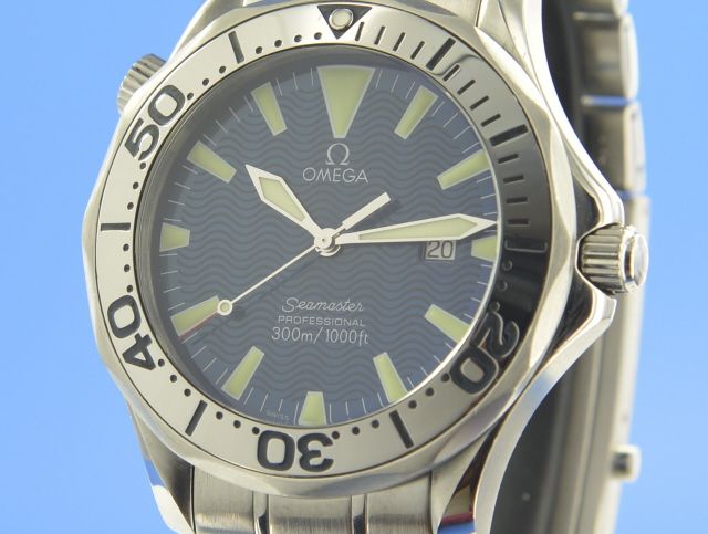 OMEGA Seamaster Diver 300M 41 mm Quarz Blue Dail
