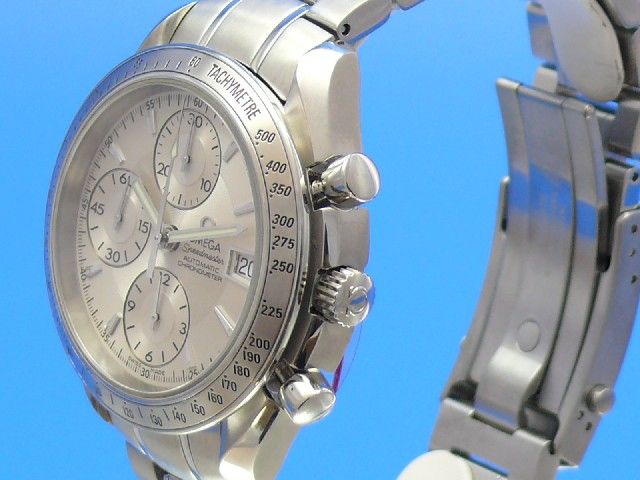 Omega Speedmaster Date Chronometer 40 mm UVP 3.000
