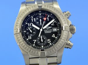 Breitling Avenger Chronograph Titan