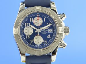 Breitling Avenger II Chronograph