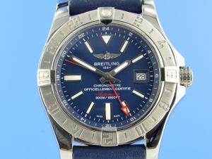 Breitling Avenger II GMT