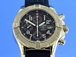 Breitling Avenger Skyland Chronograph A13380
