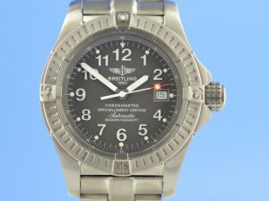 Breitling Avenger Titan