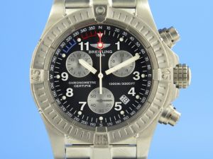 Breitling Chrono Avenger M1