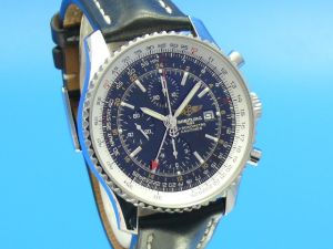 Breitling Navitimer World