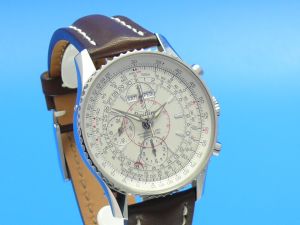 Breitling Navitimer Montbrillant Datora