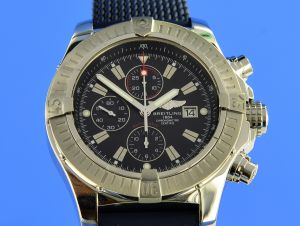 Breitling Super Avenger A13370
