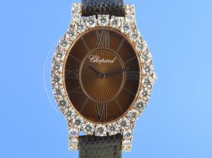 Chopard LHeure du Diamant Oval Medium