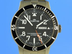Fortis B-42 Day Date Titan