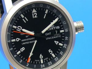 Fortis Spacematic GMT YURI GAGARIN Limitierte Edition 300 Exm.