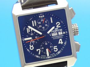 Fortis Square Chronograph
