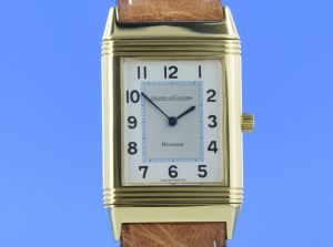 Jaeger LeCoultre Reverso Classic Medium 18K Gold