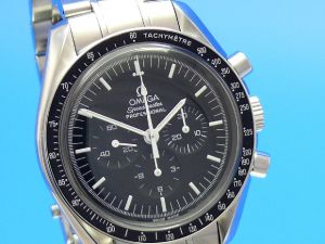 Omega Speedmaster Moonwatch