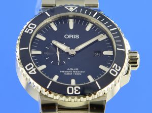Oris Aquis Small Second Date