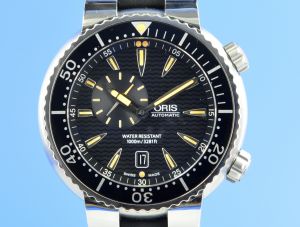 Oris Diver Small Second Date