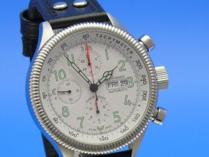 Revue Thommen Fliegeruhr Automatik