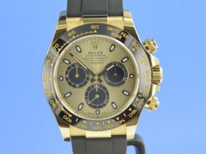 Rolex Cosmograph Daytona 40 Yellow Gold Rubber Strap Black & Champagne Dial 116518LN