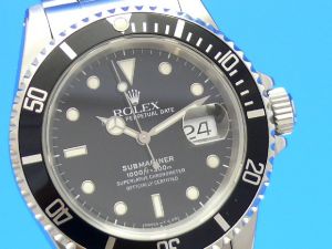 Rolex Submariner Date