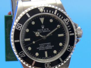 Rolex Submariner No Date 14060M aus 2010
