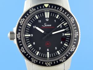 Sinn Taucheruhr EZM 3