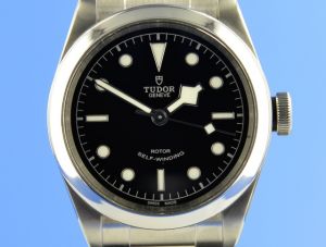 Tudor Black Bay