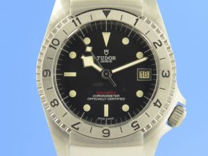 Tudor Black Bay P01